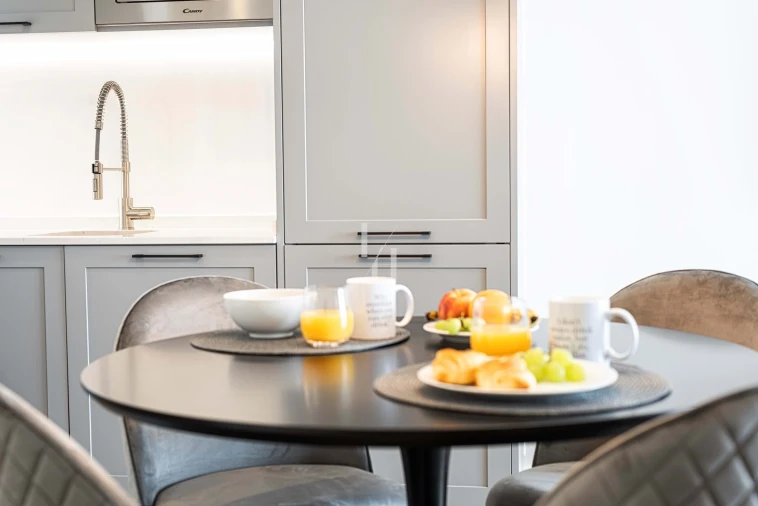 Apartamento para Arrendamento férias em Quarteira Foto 9