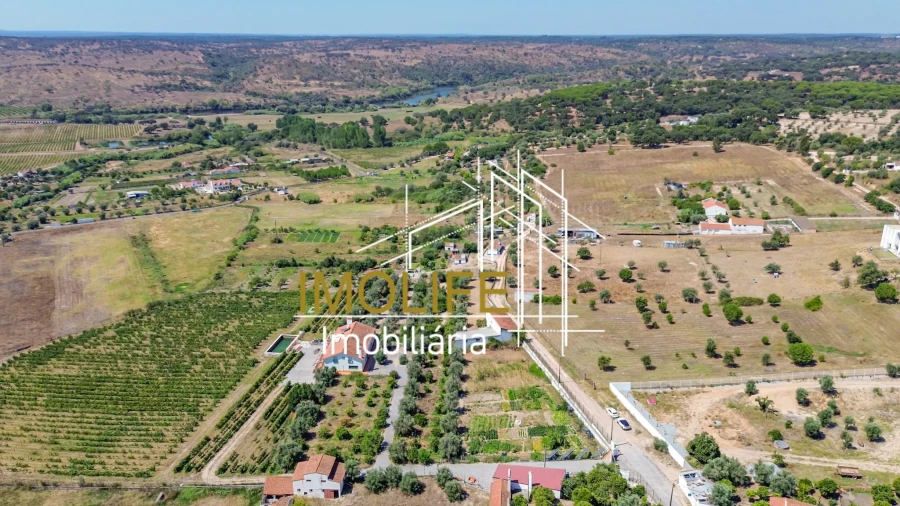 Armazém para Venda em Cabeção Foto 6