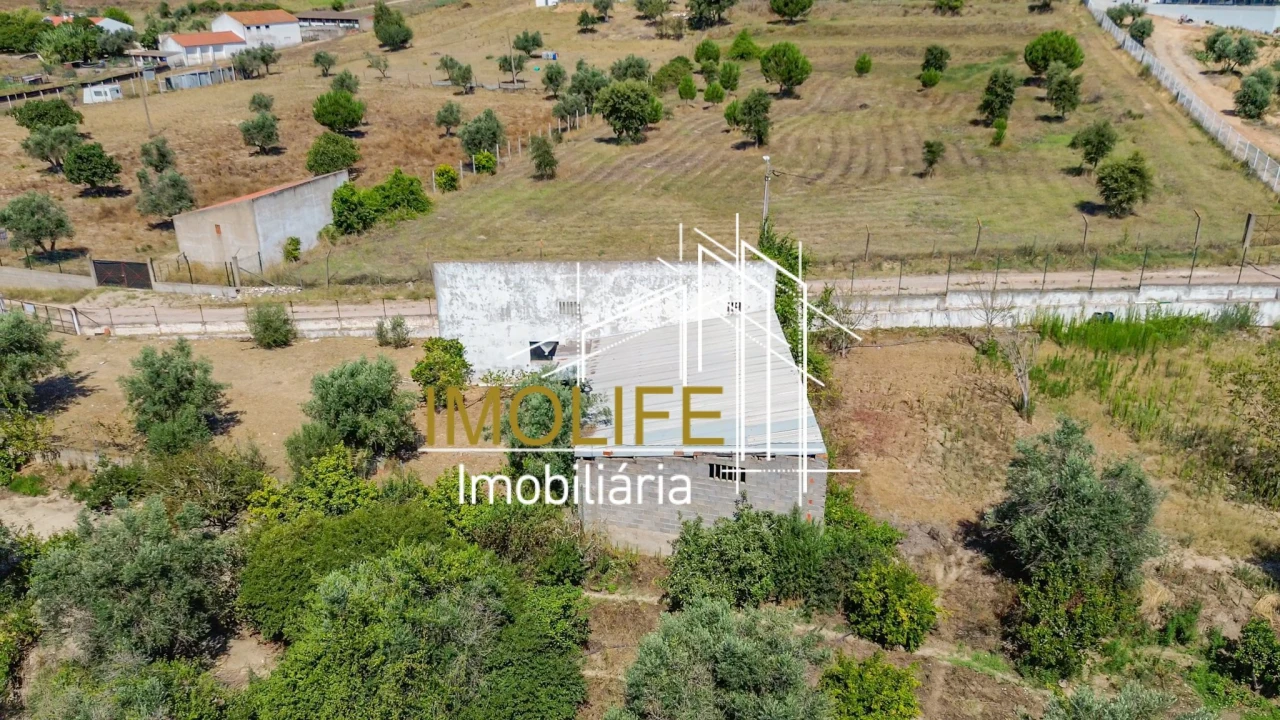 Armazém para Venda em Cabeção Foto 13