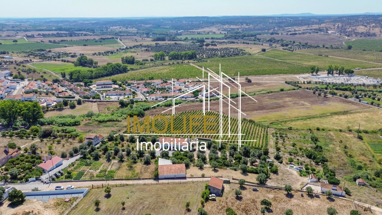 Armazém para Venda em Cabeção Foto 2