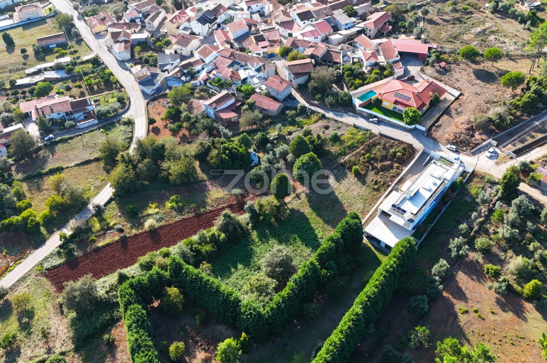 Terreno para Venda em Cernache Foto 1