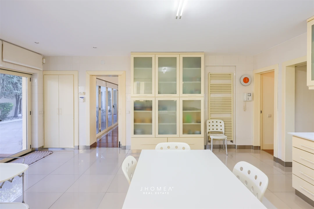 Moradia T6 para Venda em Alquerubim Foto 41