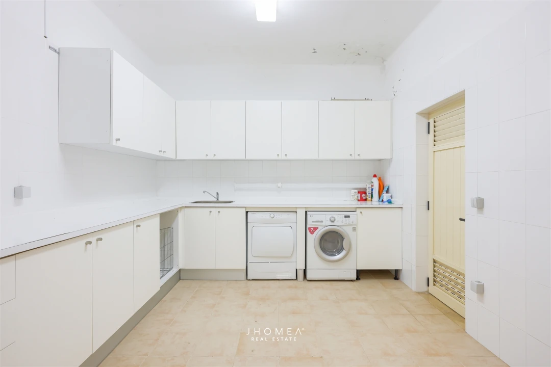 Moradia T6 para Venda em Alquerubim Foto 50