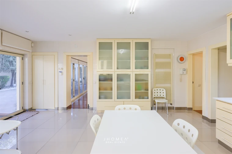 Moradia T6 para Venda em Alquerubim Foto 41