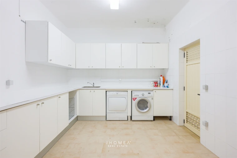 Moradia T6 para Venda em Alquerubim Foto 50