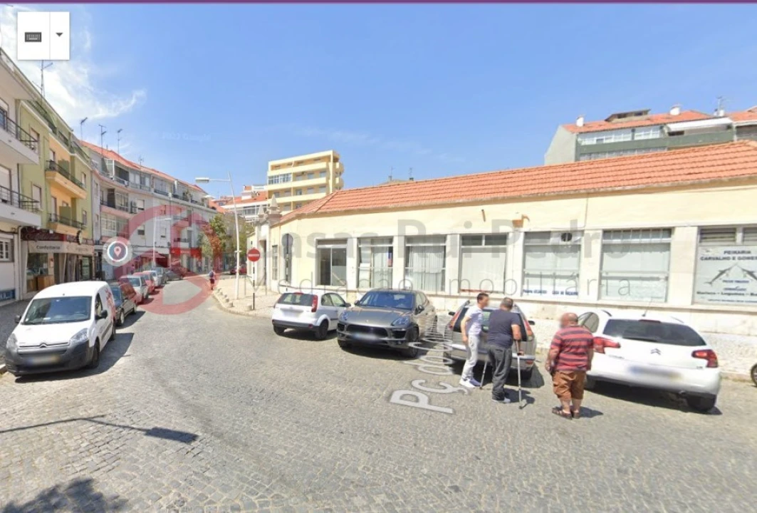Loja para Venda em Almada, Cova da Piedade, Pragal e Cacilhas Foto 5