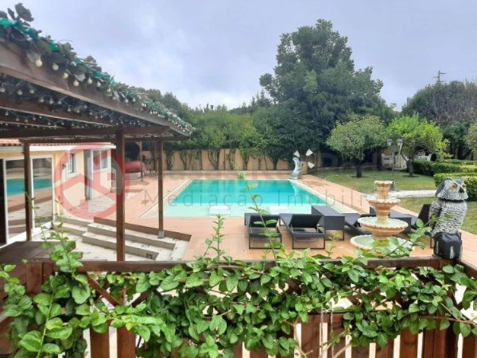 Quinta T3 para Venda em São João das Lampas e Terrugem Foto 2