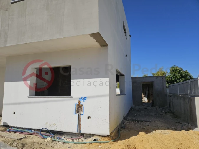 Moradia T5 para Venda em Charneca de Caparica e Sobreda Foto 20