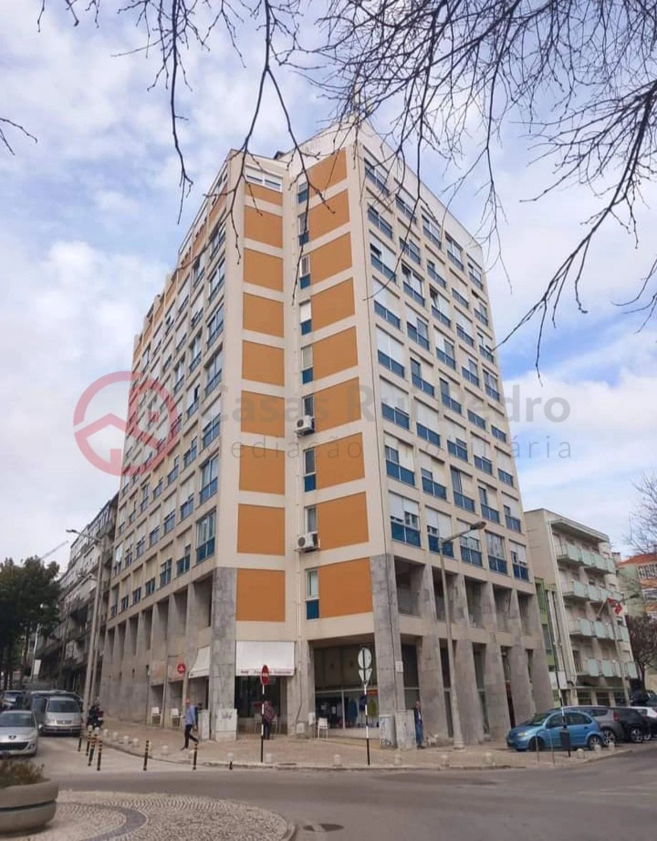 Apartamento T4 para Venda em Almada, Cova da Piedade, Pragal e Cacilhas Foto 36