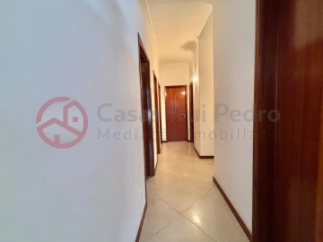 Apartamento T4 para Venda em Almada, Cova da Piedade, Pragal e Cacilhas