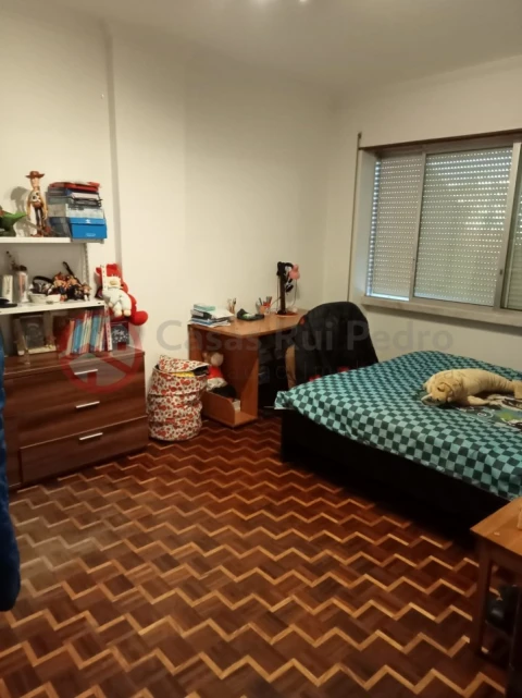 Apartamento T4 para Venda em Almada, Cova da Piedade, Pragal e Cacilhas