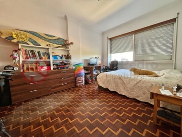 Apartamento T4 para Venda em Almada, Cova da Piedade, Pragal e Cacilhas