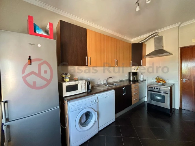 Apartamento T4 para Venda em Almada, Cova da Piedade, Pragal e Cacilhas Foto 5