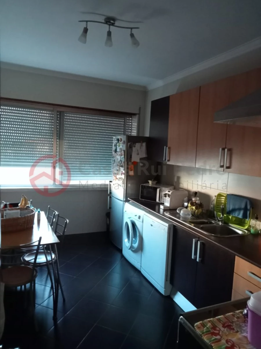 Apartamento T4 para Venda em Almada, Cova da Piedade, Pragal e Cacilhas Foto 7