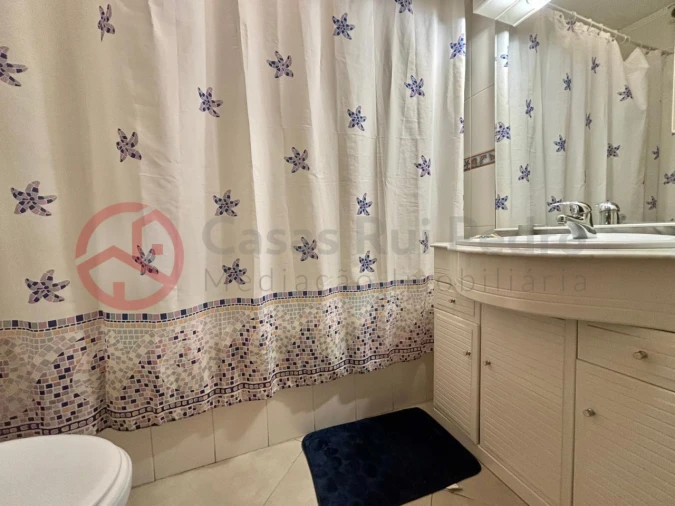Apartamento T4 para Venda em Almada, Cova da Piedade, Pragal e Cacilhas Foto 31