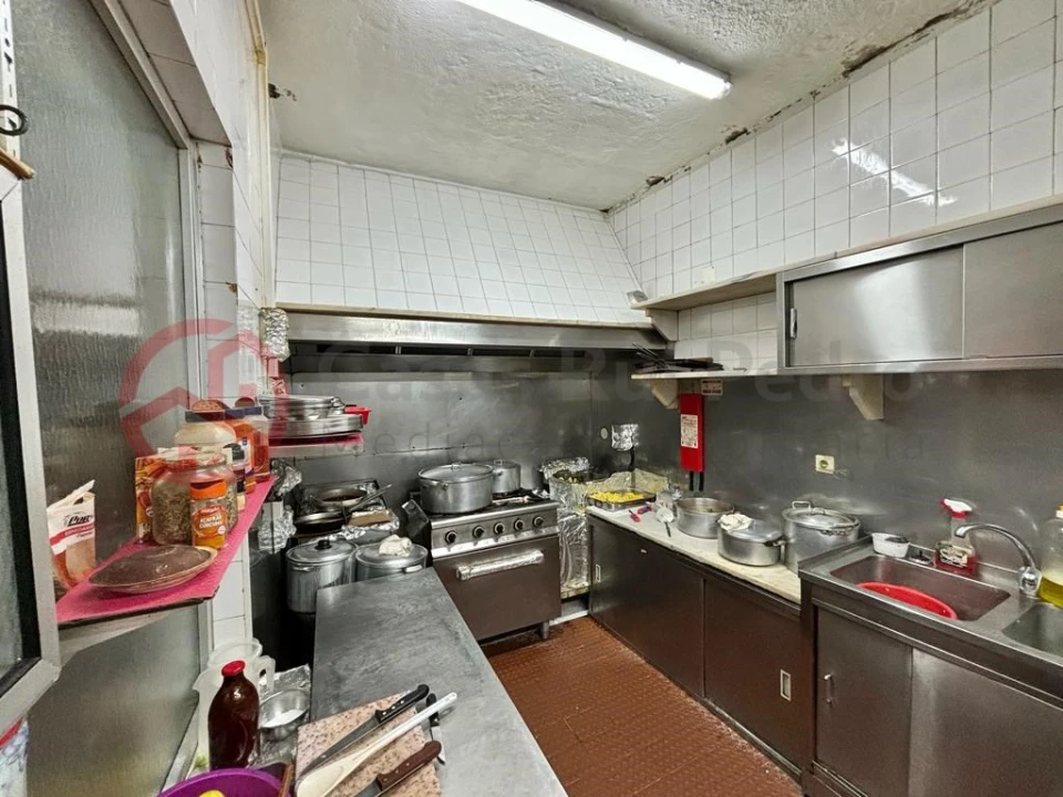 Negócio para Venda em Almada, Cova da Piedade, Pragal e Cacilhas Foto 6