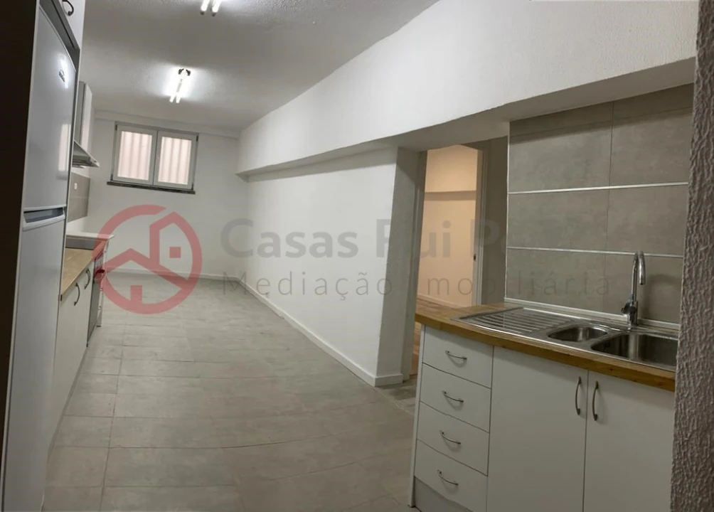 Apartamento T2 para Venda em Setubal (São Sebastião) Foto 2
