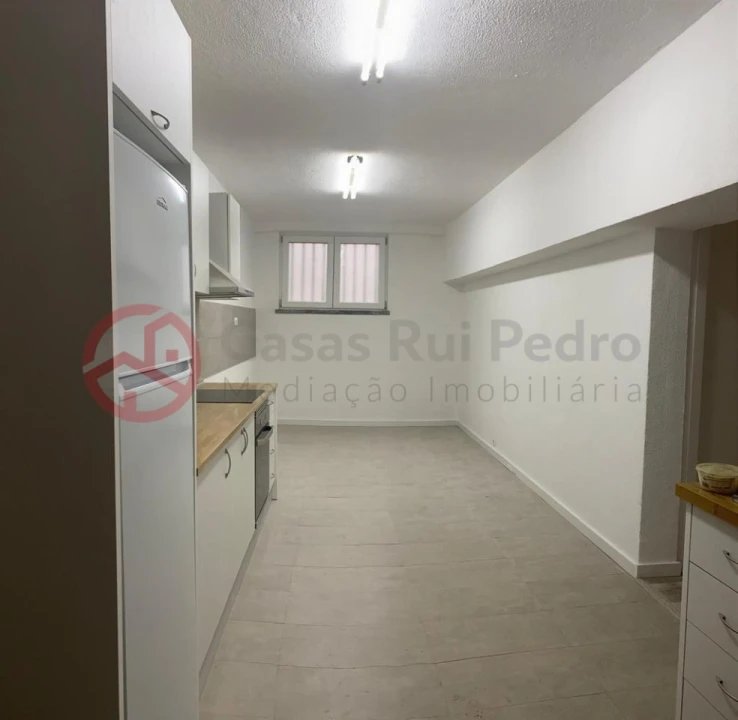 Apartamento T2 para Venda em Setubal (São Sebastião) Foto 3