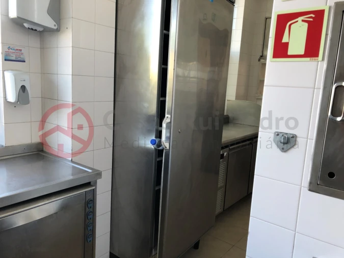 Negócio para Venda em Caparica e Trafaria Foto 9