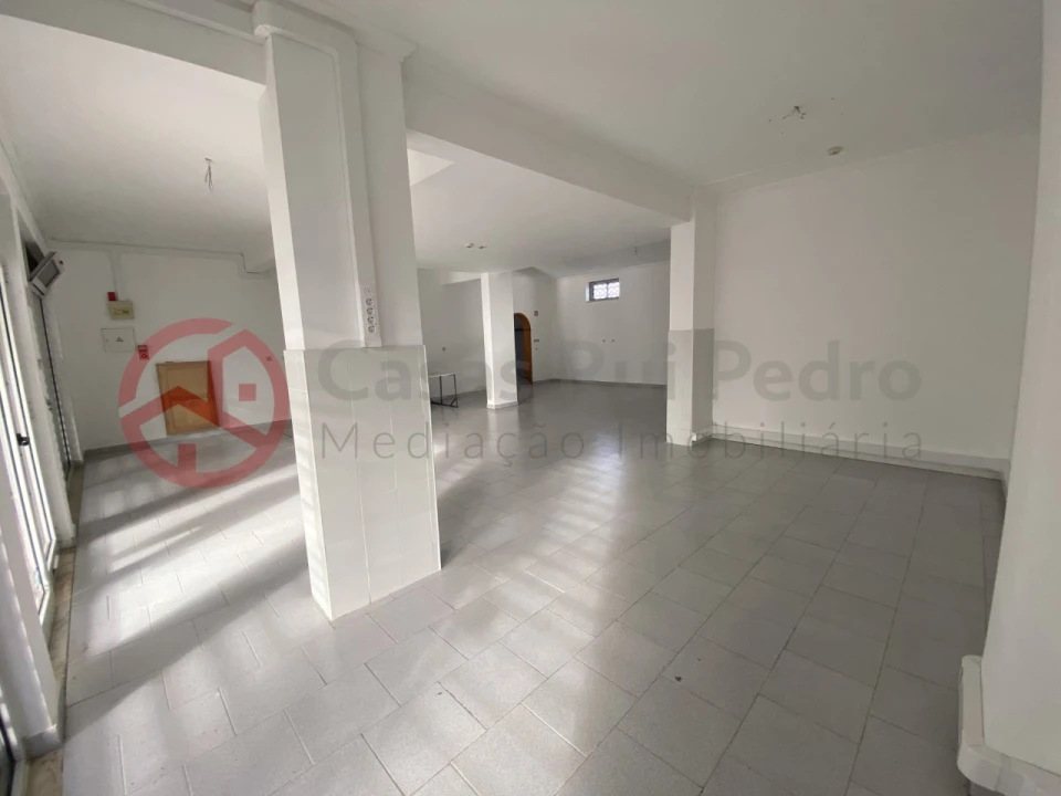 Loja para Venda em Laranjeiro e Feijó Foto 6