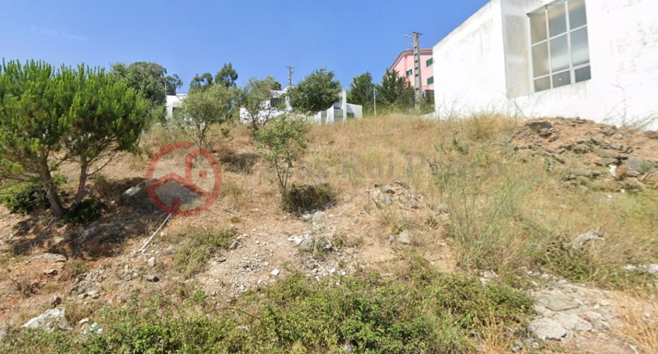 Terreno para Venda em Ramada e Caneças Foto 1
