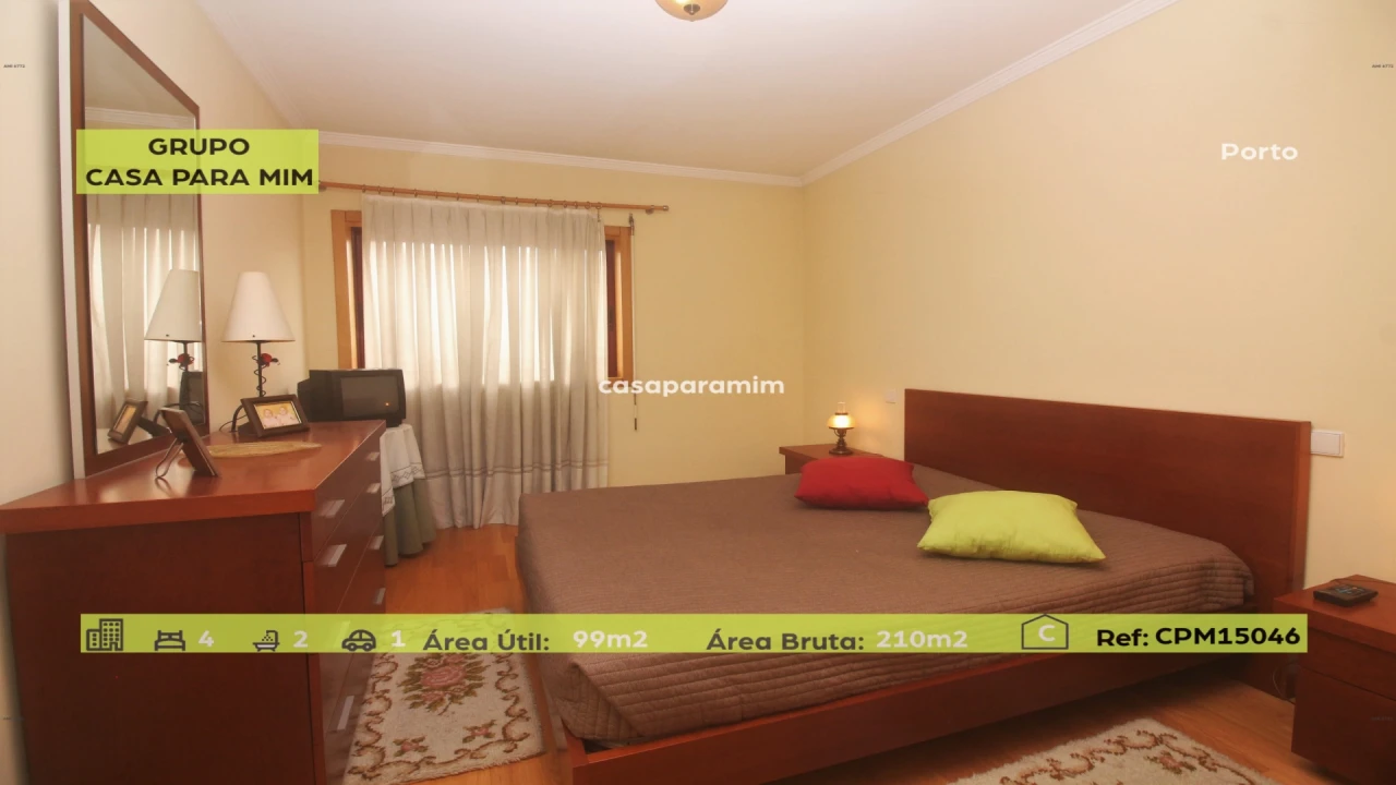 Apartamento T5 para Venda em Campanhã Foto 12