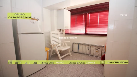 Apartamento T5 para Venda em Campanhã