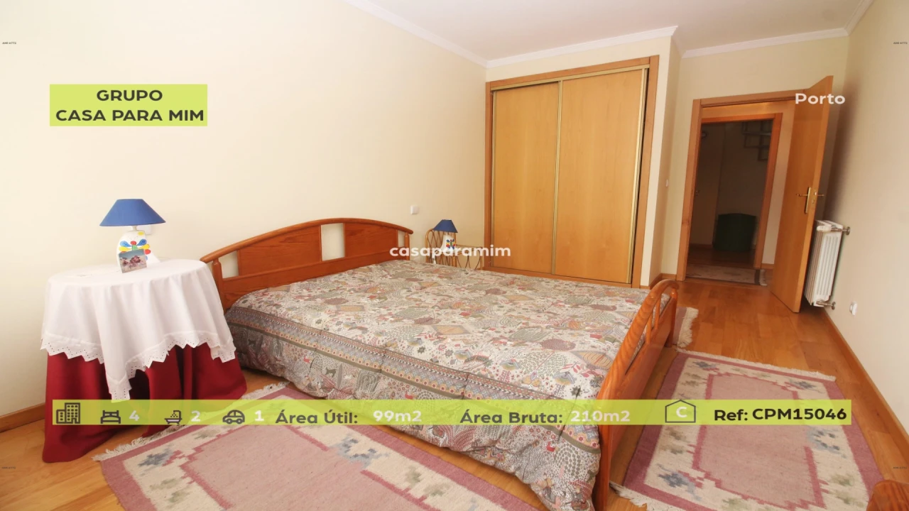 Apartamento T5 para Venda em Campanhã Foto 1