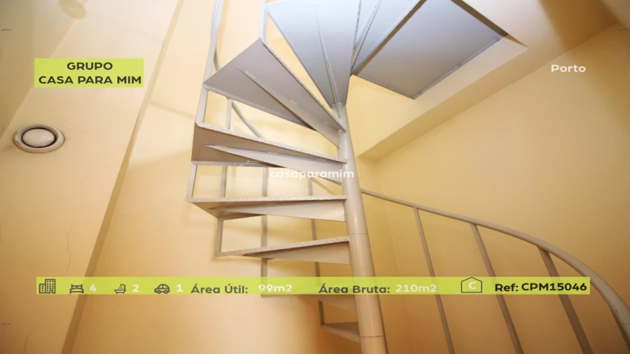 Apartamento T5 para Venda em Campanhã Foto 30