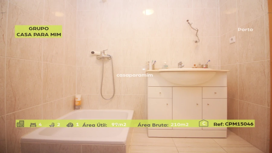Apartamento T5 para Venda em Campanhã Foto 13