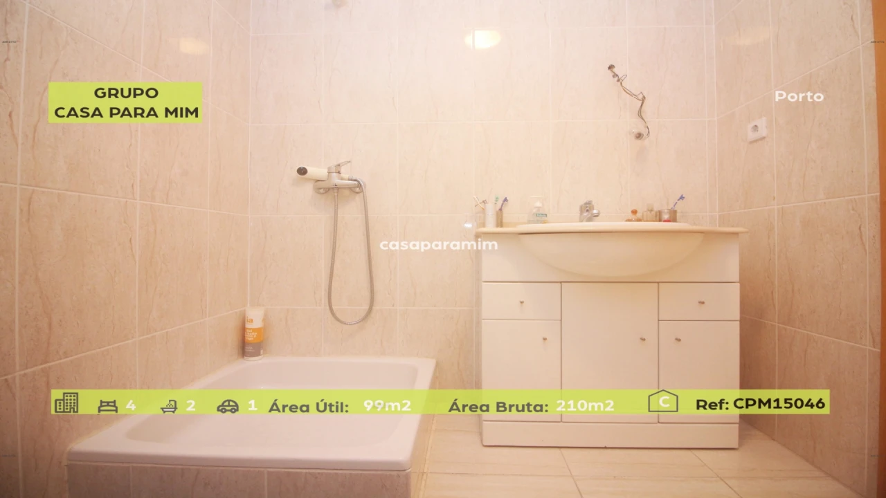Apartamento T5 para Venda em Campanhã Foto 13