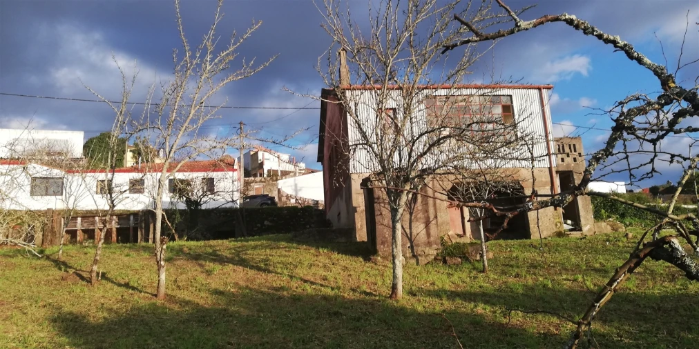 Moradia T2 para Venda em Avintes Foto 14