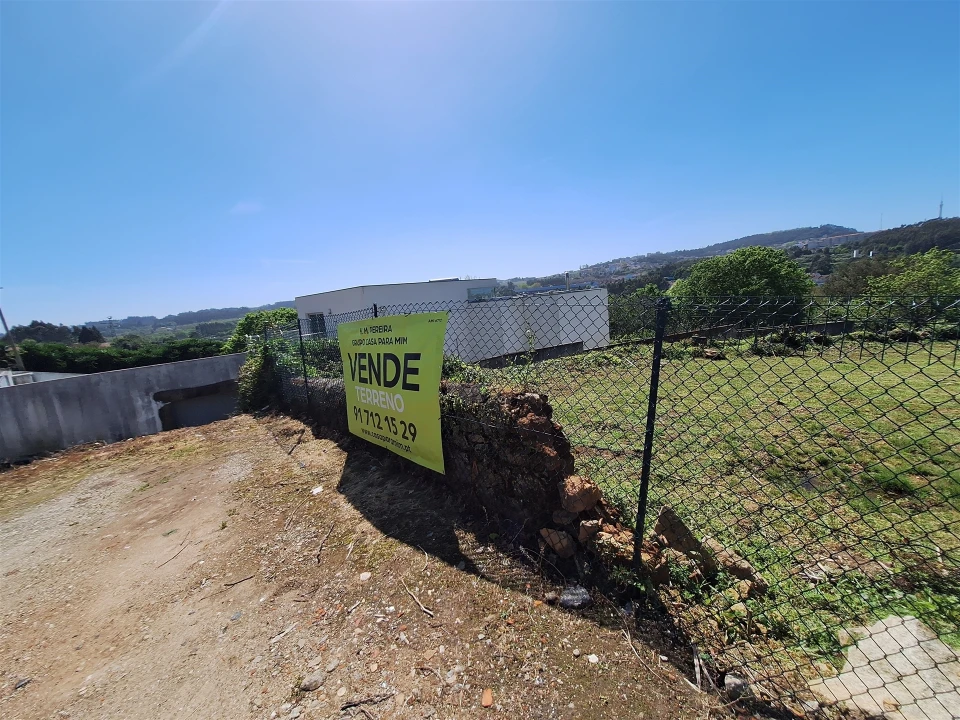 Terreno para Venda em Avintes Foto 18