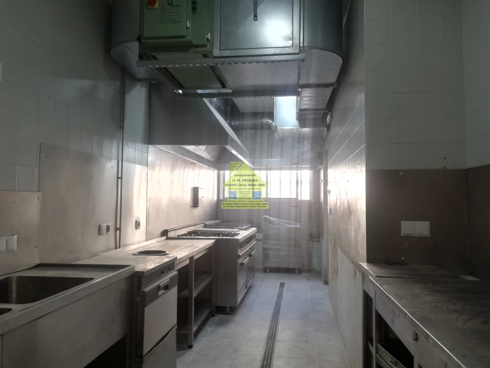 Negócio para Arrendamento em Cidade da Maia Foto 32
