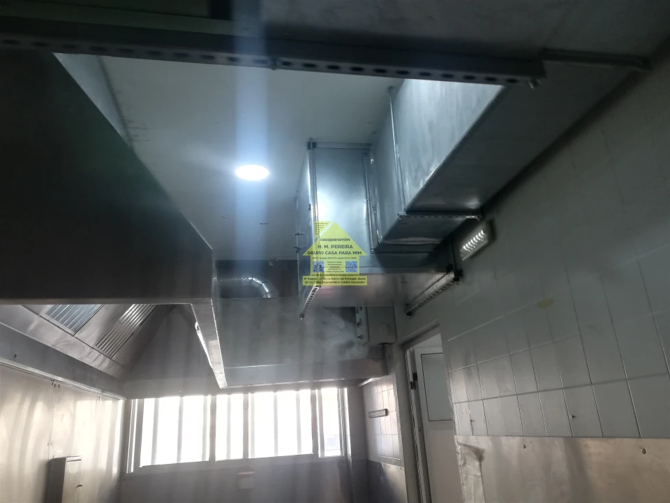 Negócio para Arrendamento em Cidade da Maia Foto 43