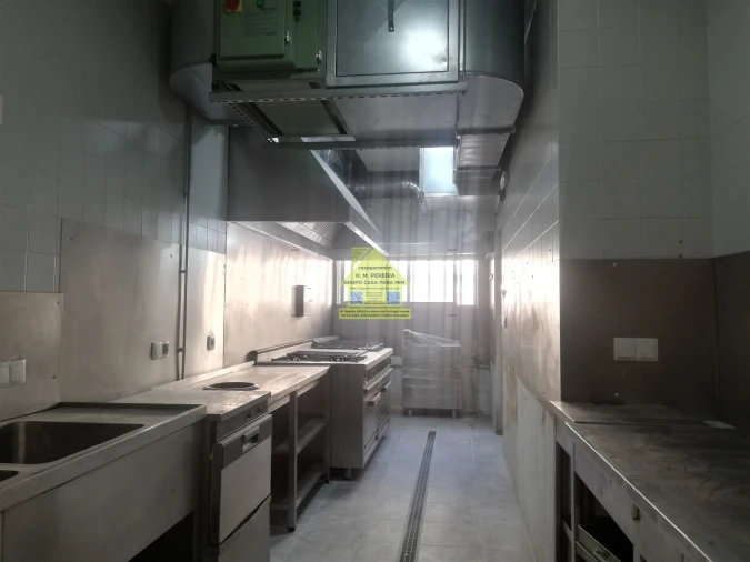 Negócio para Arrendamento em Cidade da Maia Foto 32