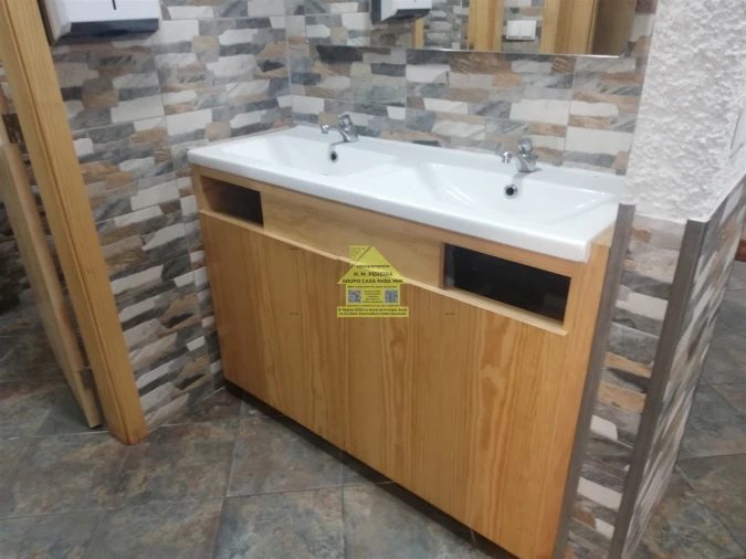 Negócio para Arrendamento em Cidade da Maia Foto 15