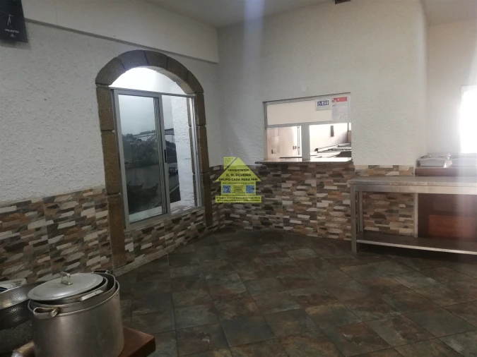 Negócio para Arrendamento em Cidade da Maia Foto 23