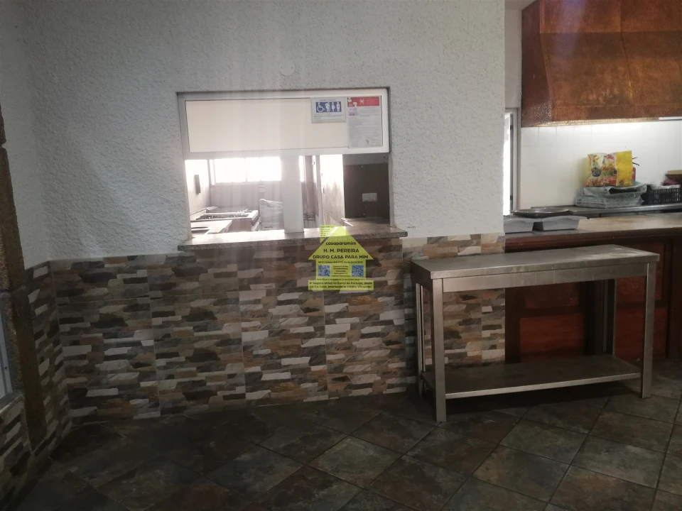 Negócio para Arrendamento em Cidade da Maia Foto 24