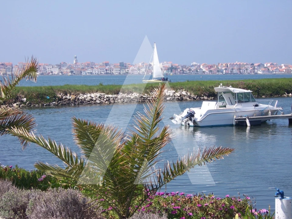 Prédio para Venda em Gafanha da Encarnação Foto 41