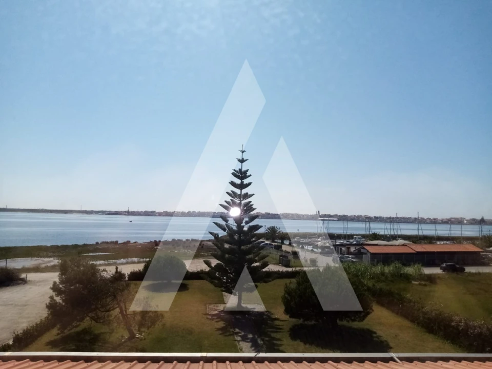 Prédio para Venda em Gafanha da Encarnação Foto 39