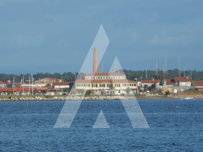 Prédio para Venda em Gafanha da Encarnação Foto 2