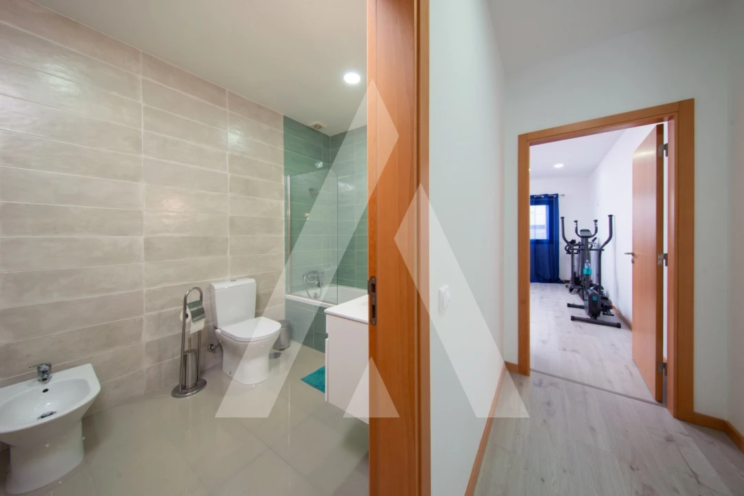 Moradia T3 para Venda em Pampilhosa Foto 6