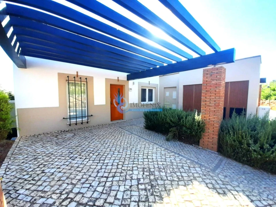 Moradia T3 para Arrendamento em Mexilhoeira Grande Foto 7