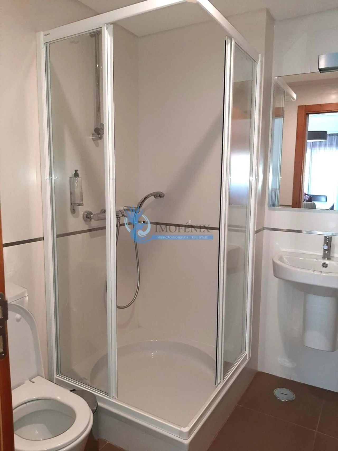 Moradia T3 para Arrendamento em Mexilhoeira Grande Foto 23