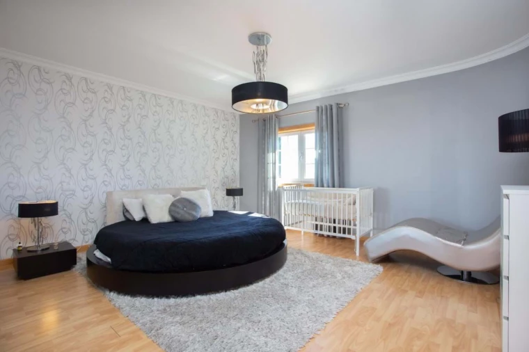 Moradia T7 para Venda em Ramada e Caneças Foto 31