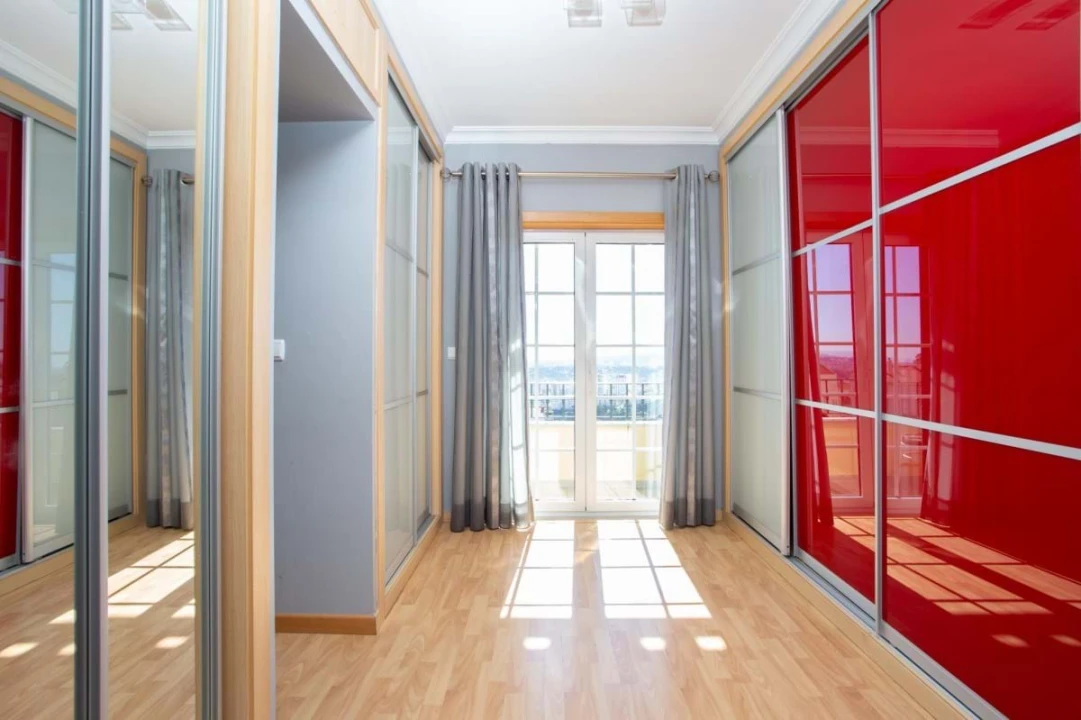 Moradia T7 para Venda em Ramada e Caneças Foto 33