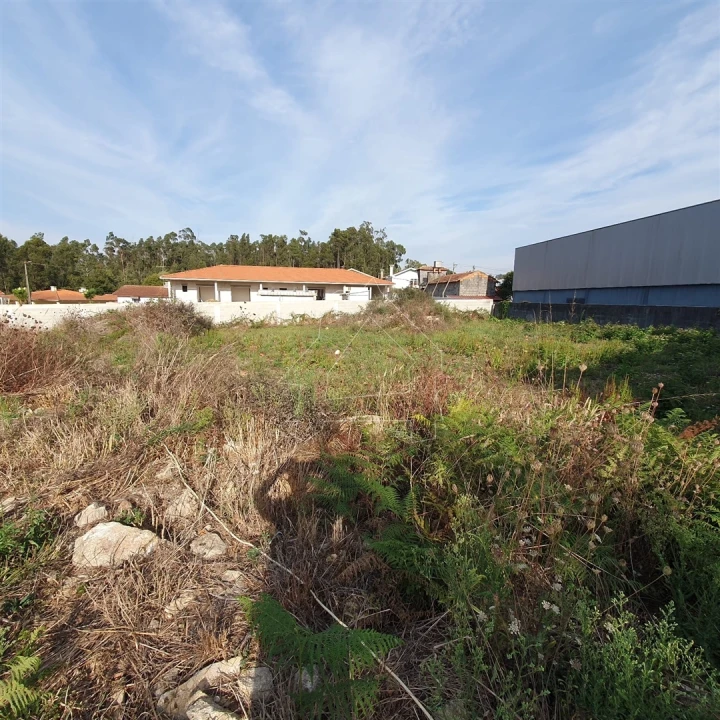 Moradia T0 para Venda em São Miguel do Souto e Mosteirô Foto 6