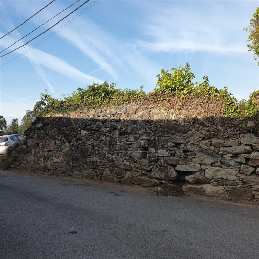 Moradia T0 para Venda em São Miguel do Souto e Mosteirô Foto 2