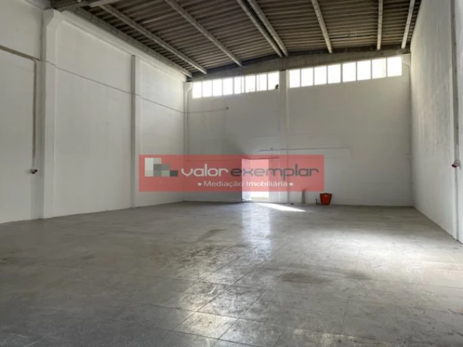 Armazém para Arrendamento em Montijo e Afonsoeiro Foto 1